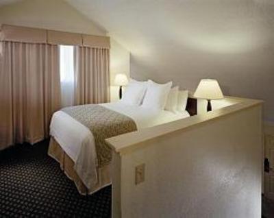 фото отеля New Haven Premiere Hotel and Suites