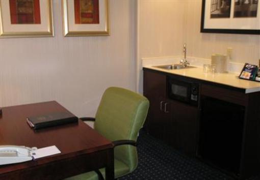 фото отеля SpringHill Suites Pittsburgh Airport
