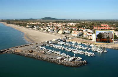 фото отеля Hotel Le Richmont Marseillan