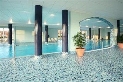 фото отеля IFA Hotel Hafendorf Rheinsberg