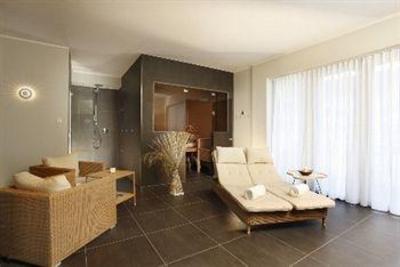 фото отеля IFA Hotel Hafendorf Rheinsberg