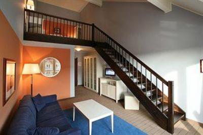 фото отеля IFA Hotel Hafendorf Rheinsberg