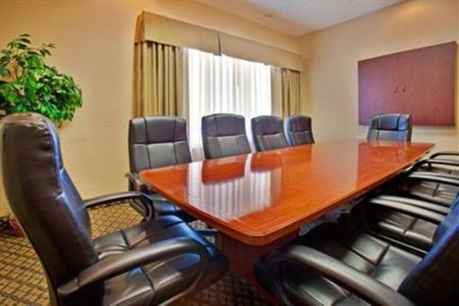 фото отеля Holiday Inn Ames Conference Center
