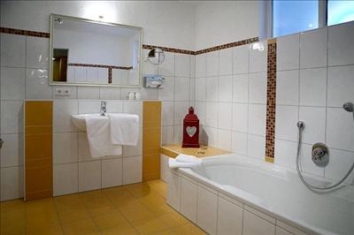 фото отеля Hotel Augustin Bad Staffelstein
