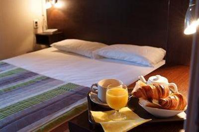 фото отеля Antipodes Resort Bourg les Valence