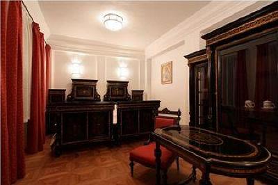 фото отеля Hotel U Zeleneho hroznu (Hotel At the Green Grape)