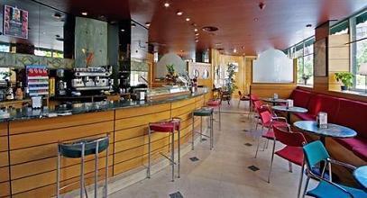 фото отеля Tryp Sofia Parquesol