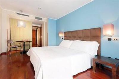 фото отеля Tryp Sofia Parquesol