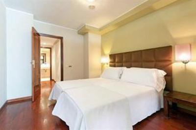 фото отеля Tryp Sofia Parquesol