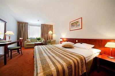 фото отеля Airport Hotel Okecie