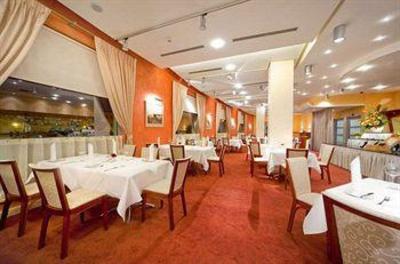 фото отеля Airport Hotel Okecie