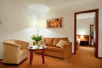фото отеля Airport Hotel Okecie