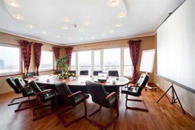 фото отеля Airport Hotel Okecie