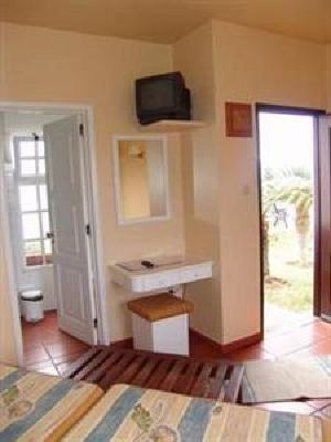 фото отеля Cabanas de Sao Jorge Village