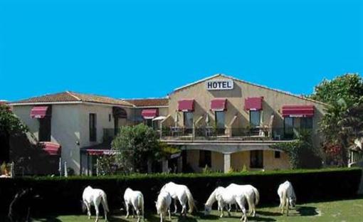 фото отеля Hotel Longo Mai Arles