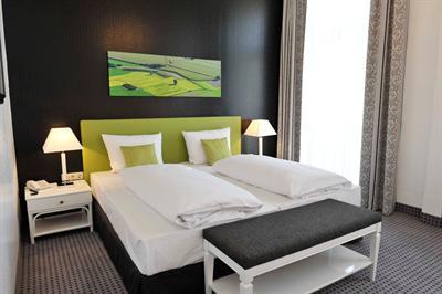фото отеля Holland Hotel Sophienpark