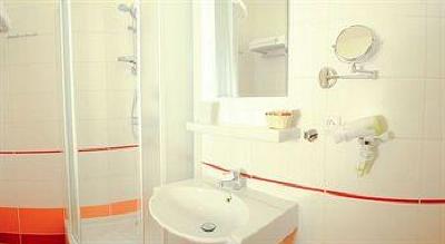 фото отеля Dar Hotel Prague