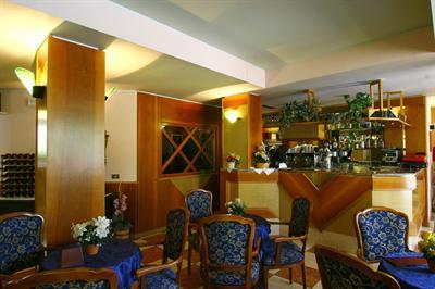 фото отеля Royal Hotel Riva del Garda