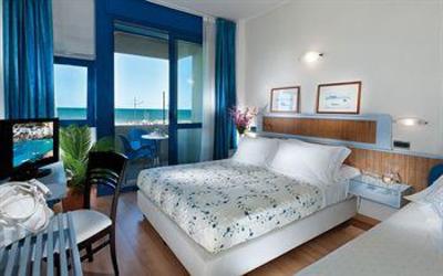 фото отеля Hotel Baltic Riccione