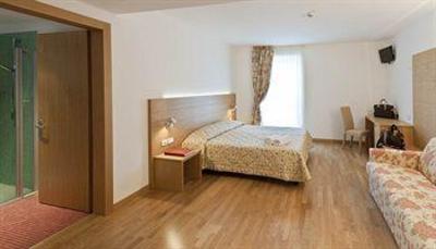 фото отеля Hotel Romanda