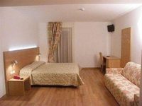 Hotel Romanda
