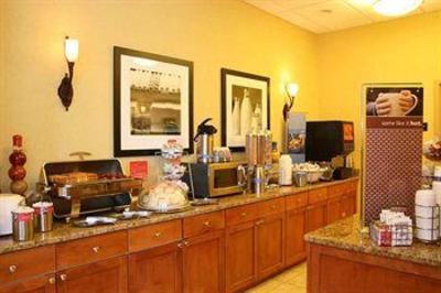 фото отеля Hampton Inn & Suites Parker