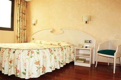фото отеля Lleo Hotel