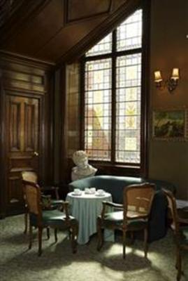 фото отеля Chateau Impney