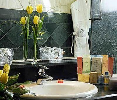 фото отеля Abba Castilla Plaza Hotel