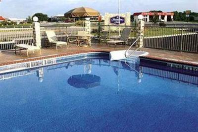 фото отеля Hampton Inn Brownwood