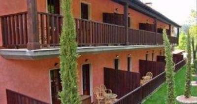 фото отеля Apartamentos Via Nova Lobios