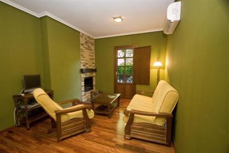 фото отеля Apartamentos Via Nova Lobios
