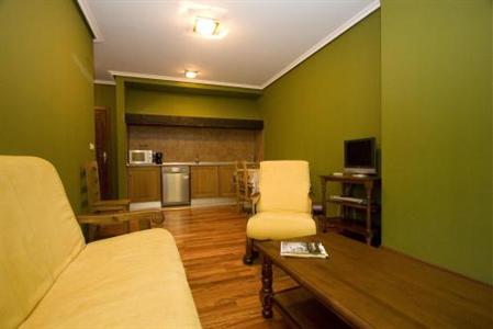 фото отеля Apartamentos Via Nova Lobios