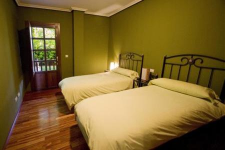 фото отеля Apartamentos Via Nova Lobios