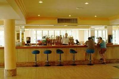 фото отеля Hotasa Sarah Hotel Santa Margalida