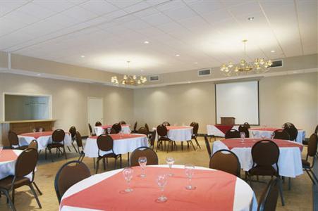 фото отеля Comfort Inn Smiths Falls