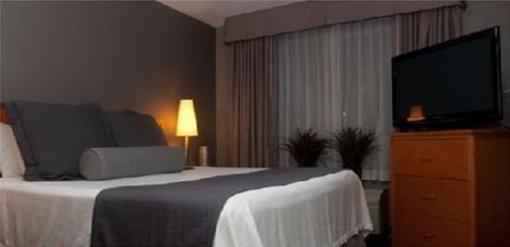фото отеля Hawthorn Suites by Wyndham Los Angeles