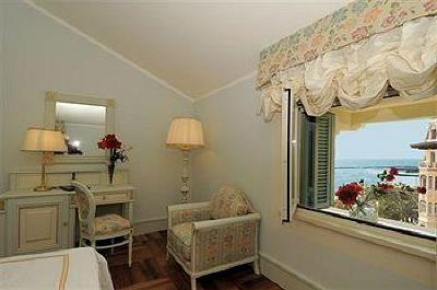 фото отеля Hotel De Paris Sanremo