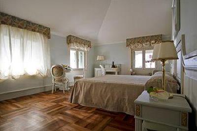 фото отеля Hotel De Paris Sanremo