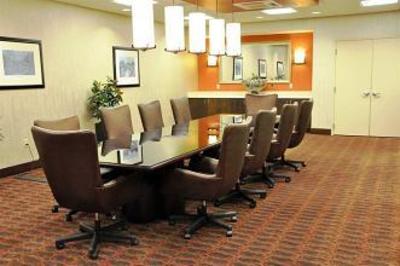 фото отеля Hampton Inn & Suites Cincinnati/Uptown-University Area