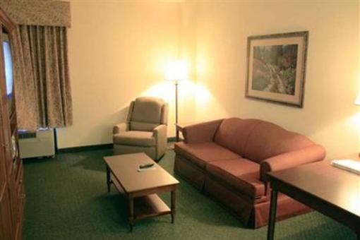 фото отеля Hampton Inn Atlanta/Stone Mountain