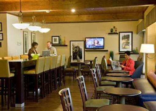 фото отеля Hampton Inn Atlanta/Stone Mountain