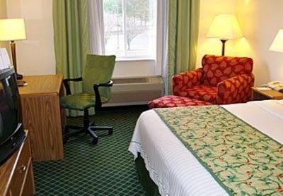 фото отеля Fairfield Inn Fayetteville