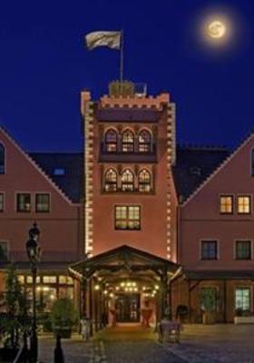 фото отеля The Lakeside Burghotel Zu Strausberg