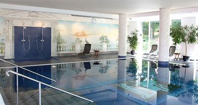фото отеля The Lakeside Burghotel Zu Strausberg