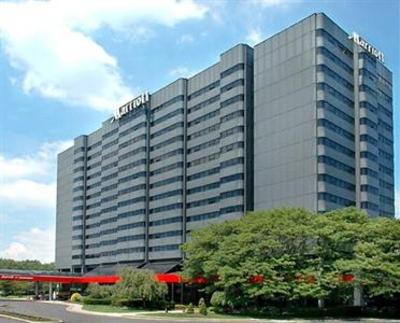 фото отеля Teaneck Marriott at Glenpointe
