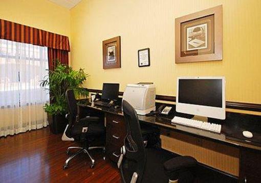фото отеля Comfort Suites Lexington (South Carolina)