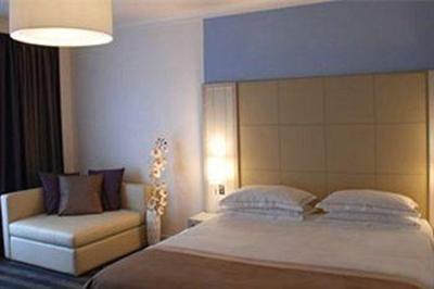 фото отеля Hotel Kastel Benodet