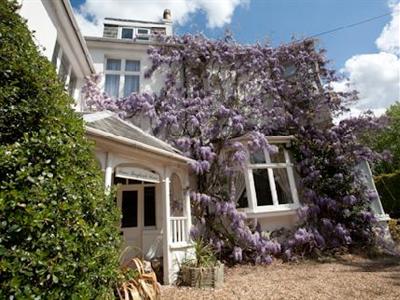 фото отеля Fines Bayliwick House