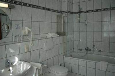 фото отеля Flair Hotel Zum Baeren Rudesheim am Rhein